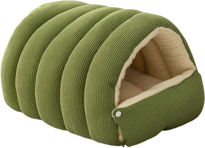 Winter Warm Cat Cave Bed – Cozy Plush Enclosed Pet Bed for Cats & Small Dogs